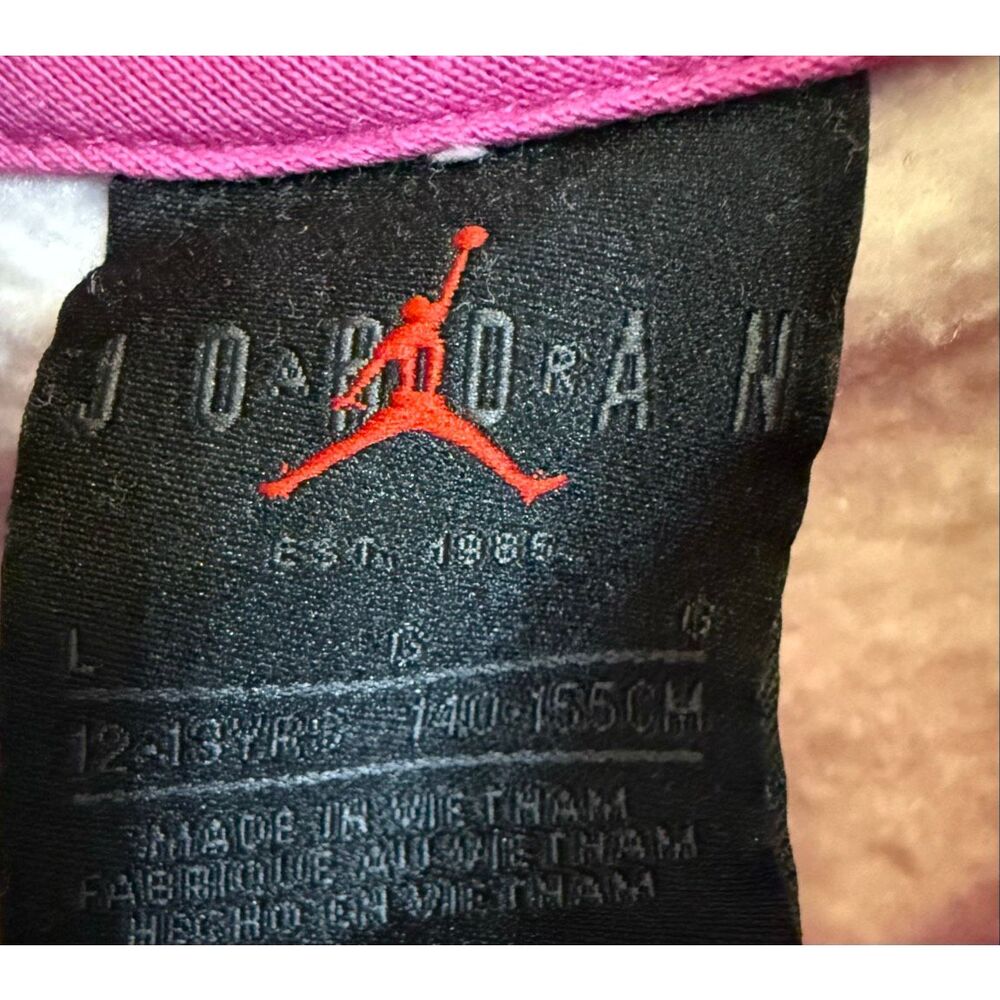 Nike Jordan Big Girl's Floral Brooklyn Essentials Pullover Hoodie Pink L(12-13) - Picture 5 of 9